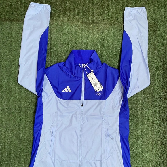Adidas jacket - Picture 1 of 3